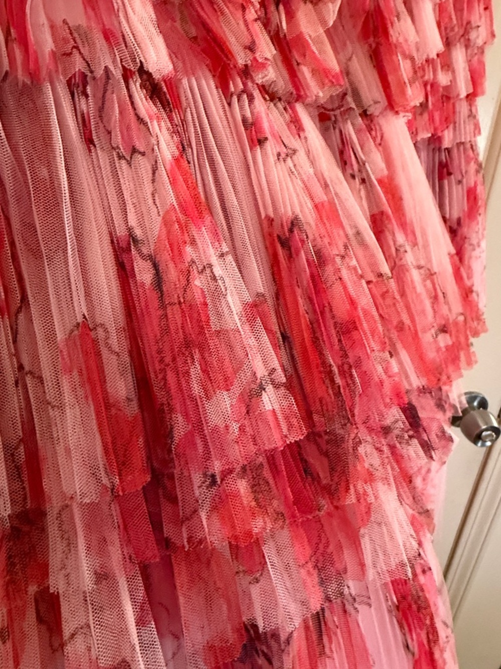 Hutch
Outline Floral Tiered Strapless Maxi Dress - Picture 7 of 16